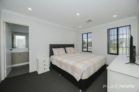 Property photo of 13 Ambient Way Eglinton WA 6034