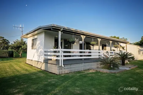 Property photo of 38 Yarilee Drive Granville QLD 4650