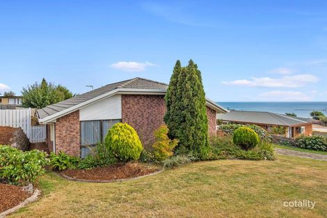 Property photo of 1 Barker Avenue Penguin TAS 7316