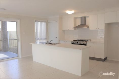 Property photo of 35 Bursill Place Bardia NSW 2565