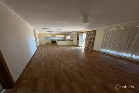 Property photo of 25 Quandong Street Roxby Downs SA 5725