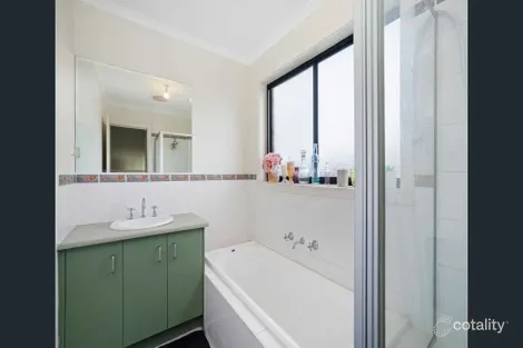 Property photo of 8 The Terrace Melton VIC 3337