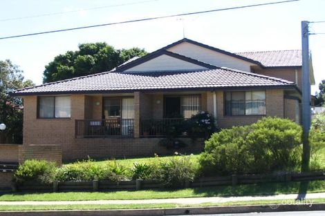 23-23a Wyadra Ave, Freshwater, NSW 2096