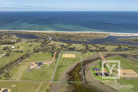 18 Forrest Beach Rd, Wonnerup, WA 6280