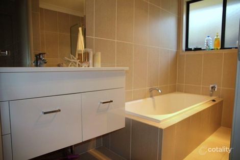 Property photo of 30 Swan Street Ashmont NSW 2650