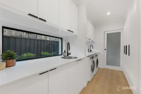 Property photo of 110 Treeline Circuit Upper Coomera QLD 4209