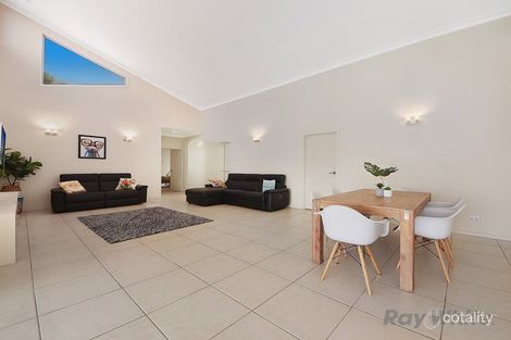 Property photo of 15 Sunset Court Murrumba Downs QLD 4503