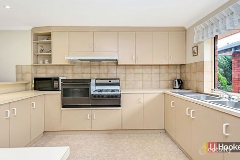 Property photo of 12 Fig Tree Lane Aberfoyle Park SA 5159
