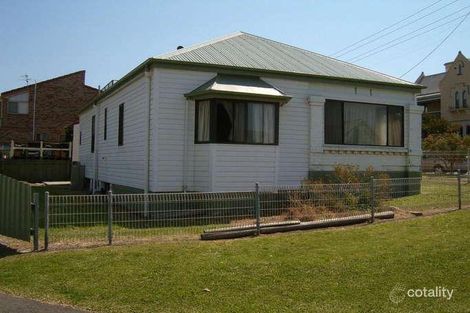 23 Maitland St, Stockton, NSW 2295