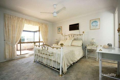 Property photo of 22 Ivy Avenue McGraths Hill NSW 2756