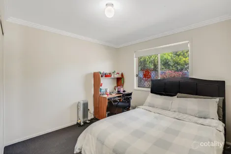 Property photo of 1/312B Hume Street Centenary Heights QLD 4350