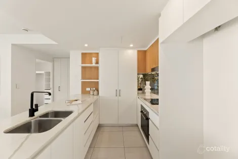 Property photo of 403/28 Wharf Street Kangaroo Point QLD 4169