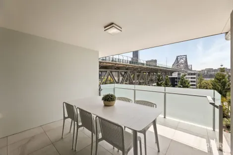 Property photo of 403/28 Wharf Street Kangaroo Point QLD 4169