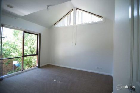 Property photo of 2/226 Mountain View Road Briar Hill VIC 3088