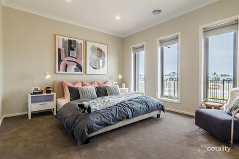 Property photo of 10 Aegean Street Clyde North VIC 3978