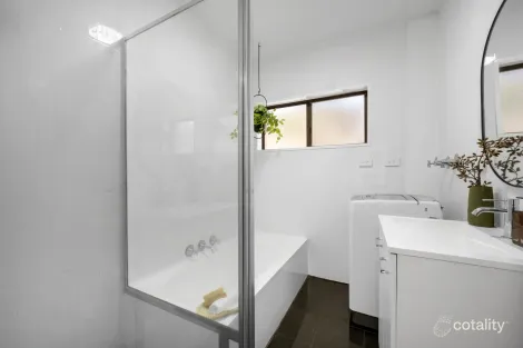Property photo of 4/192-198 Princes Highway Fairy Meadow NSW 2519