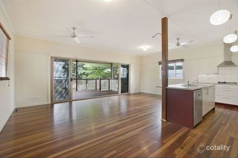 Property photo of 81 Randall Road Wynnum West QLD 4178