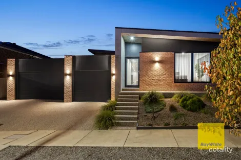 Property photo of 33 Radstock Avenue Highton VIC 3216