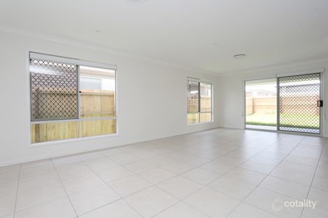 Property photo of 7 Benjamen Crescent Nirimba QLD 4551