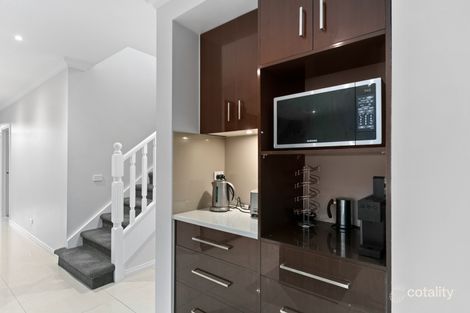 Property photo of 4 Jubilee Lane Craigieburn VIC 3064