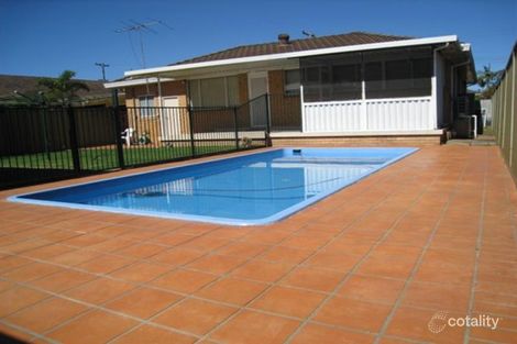 Property photo of 7 Jacaranda Drive Georges Hall NSW 2198