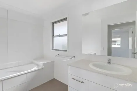 Property photo of 56/51 River Road Bundamba QLD 4304