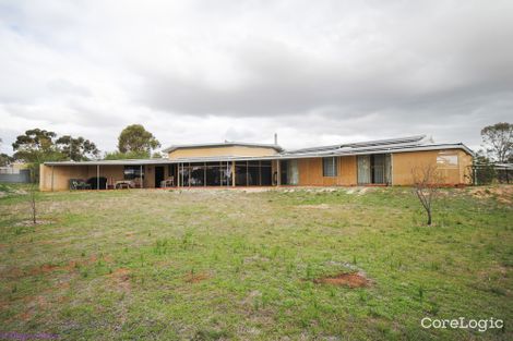 Property photo of 122 Attfield Road York WA 6302