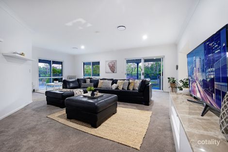 Property photo of 30 Kingsway Drive Molendinar QLD 4214