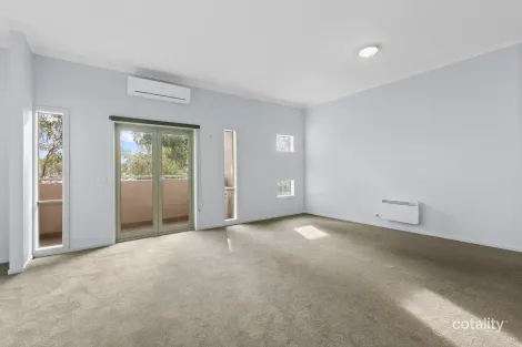 Property photo of 2/15 Tom Roberts Parade Point Cook VIC 3030