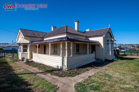Property photo of 129 Macquarie Street Glen Innes NSW 2370