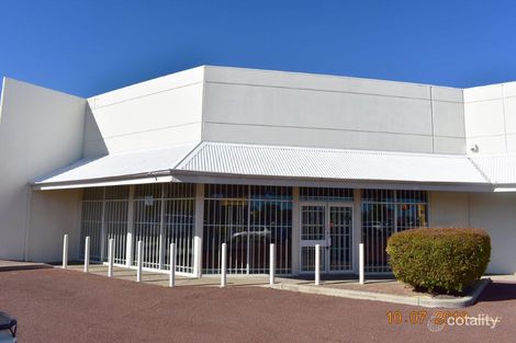 5/8-10 Commodore Dr, Rockingham, WA 6168