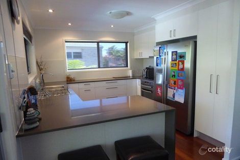 Property photo of 1 Vaggelas Crescent Biggera Waters QLD 4216