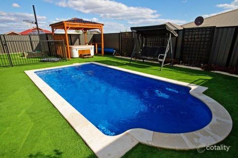 24 Jindare Loop, Carramar, WA 6031