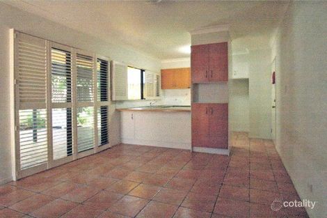 Property photo of 1/81 Kirkland Avenue Coorparoo QLD 4151