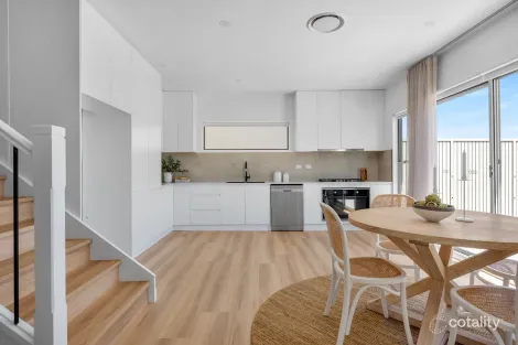 Property photo of 1/69B Semaphore Road Berkeley NSW 2506