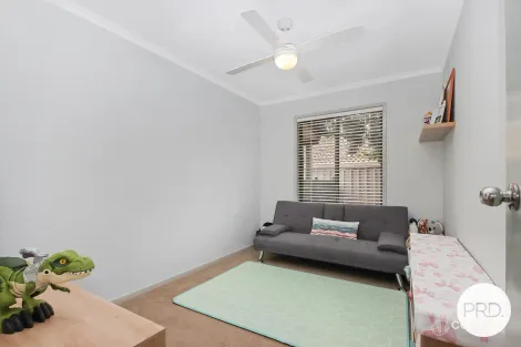 Property photo of 32 Bruce Street West Wodonga VIC 3690