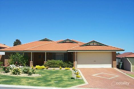 10 Combewood Loop, Carramar, WA 6031