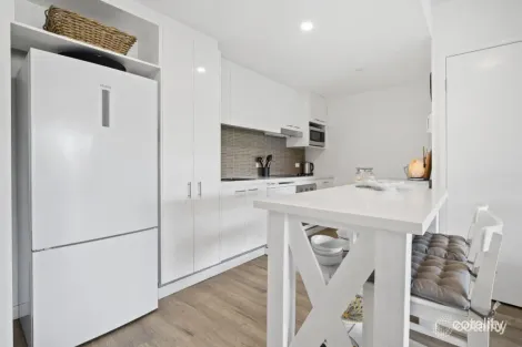 Property photo of 2102/33 T E Peters Drive Broadbeach Waters QLD 4218