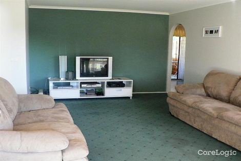 Property photo of 14 Finch Place St Clair NSW 2759