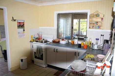 Property photo of 27 Fourth Avenue Maaroom QLD 4650