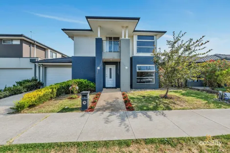 12 Madeira Dr, Clyde North, VIC 3978