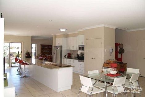 Property photo of 10 Irwin Place Redland Bay QLD 4165