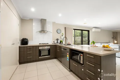 Property photo of 58 Rosemond Way Bannockburn VIC 3331