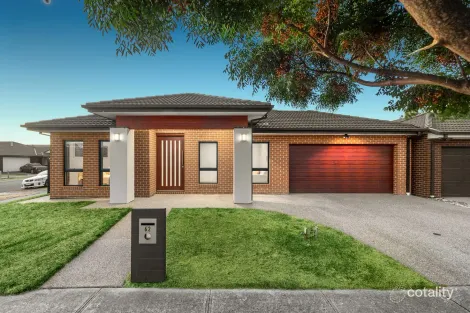 62 Calibre Cct, Clyde North, VIC 3978