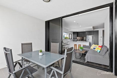 Property photo of 307/28 Wolseley Street Woolloongabba QLD 4102