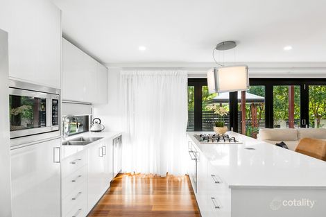 Property photo of 385C Hawthorne Road Hawthorne QLD 4171