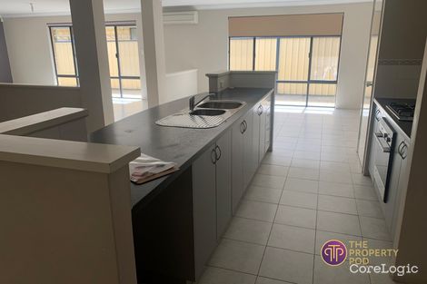 Property photo of 5 Everglades Link Bertram WA 6167