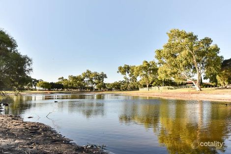 Property photo of 64 Forest Crescent Thornlie WA 6108