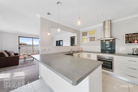 Property photo of 2/16 Ovata Close Cambridge TAS 7170