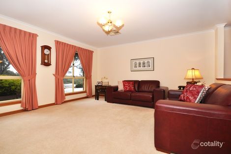 Property photo of 17 Outlook Drive Aberfoyle Park SA 5159